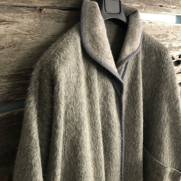 VINTAGE handmade grey wool cape plus size - Picture 2 of 9